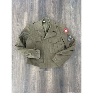 WWIl U.S. Army Wool Field Jacket-4th Infantry Division Sergeant 1945 Provenance